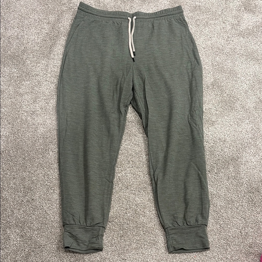The North Face women’s jogger size XL